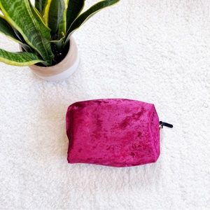 NEW // Ulta makeup bag